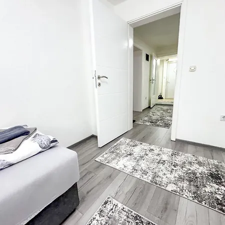 K&s Bistrik - Private Parking * Sarajevo